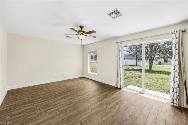 120 SE 4th  TER, Cape Coral, FL 33990