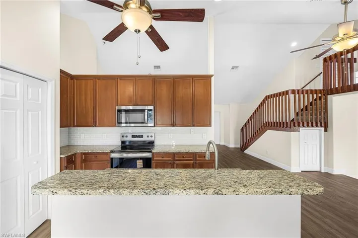 120 SE 4th  TER, Cape Coral, FL 33990
