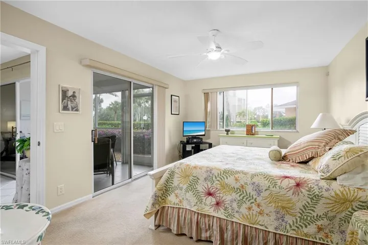 360  Horse Creek  DR, Naples, FL 34110