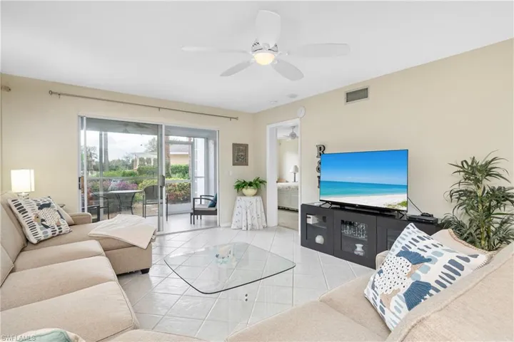 360  Horse Creek  DR, Naples, FL 34110