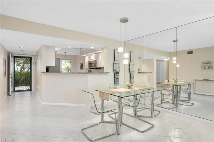 360  Horse Creek  DR, Naples, FL 34110