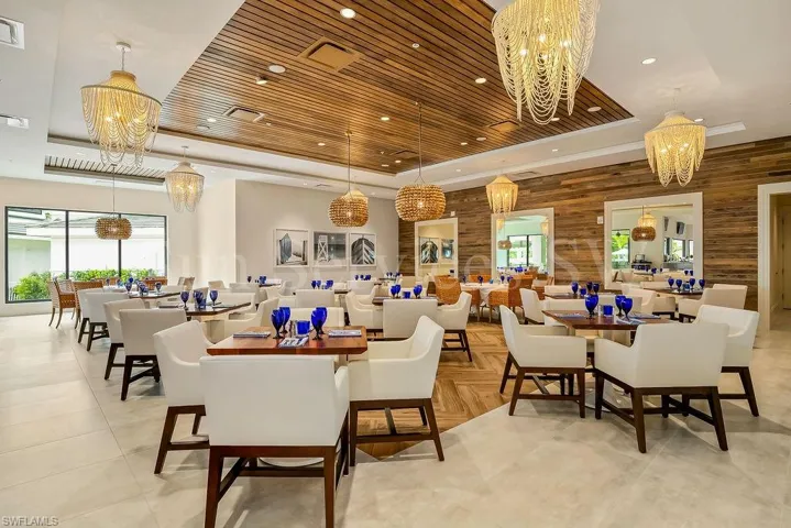 The Royal Palm Formal Dining Room