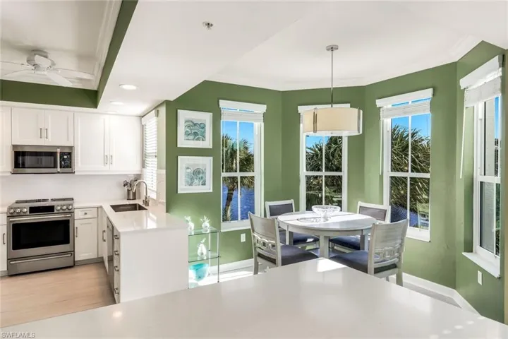 Remodeled Kitchen & Breakfast Room