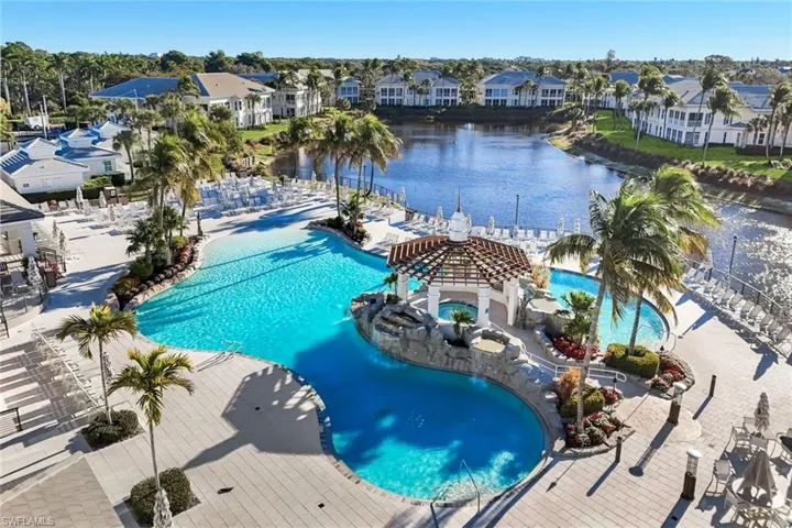 Clubhouse Resort-like Zero-Entry Pool & Spa