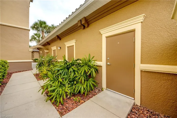 3804 Agualinda Blvd 102, Cape Coral, Florida 33914