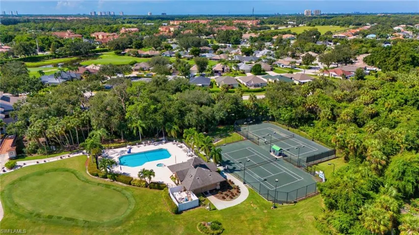 Bird's eye view of towncenter, pool and tennis courts.