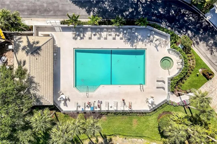 Bird's eye view of Bellerive pool