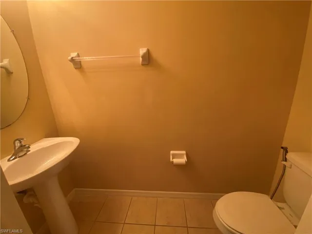 2677 Blue Cypress Lake Ct, Cape Coral, Florida 33909