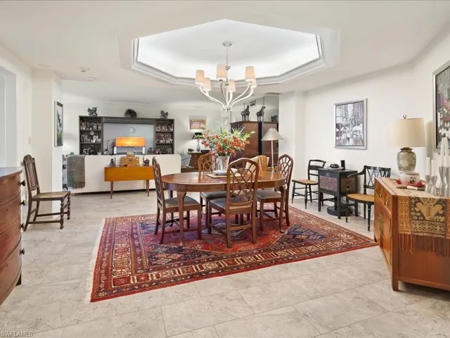 6075 Pelican Bay Blvd 506, Naples, Florida 34108
