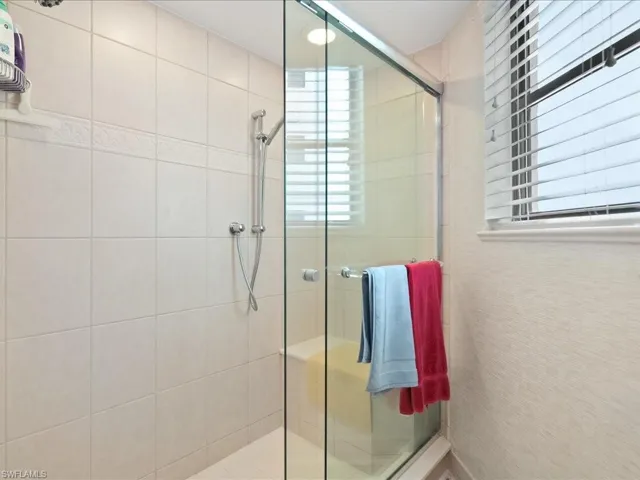 6075 Pelican Bay Blvd 506, Naples, Florida 34108