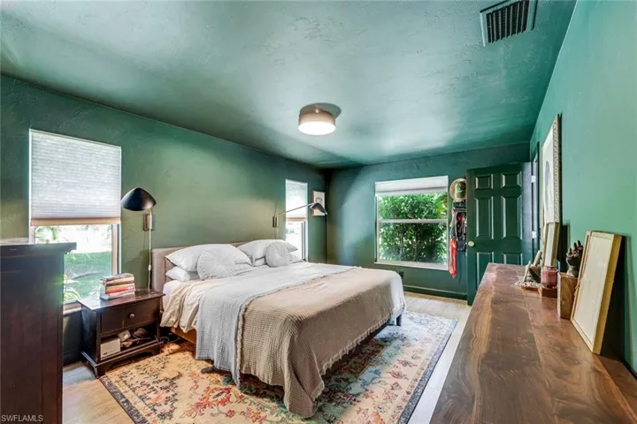 4333 Beechwood Lake Dr, Naples, Florida 34112