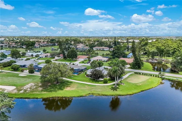 4333 Beechwood Lake Dr, Naples, Florida 34112