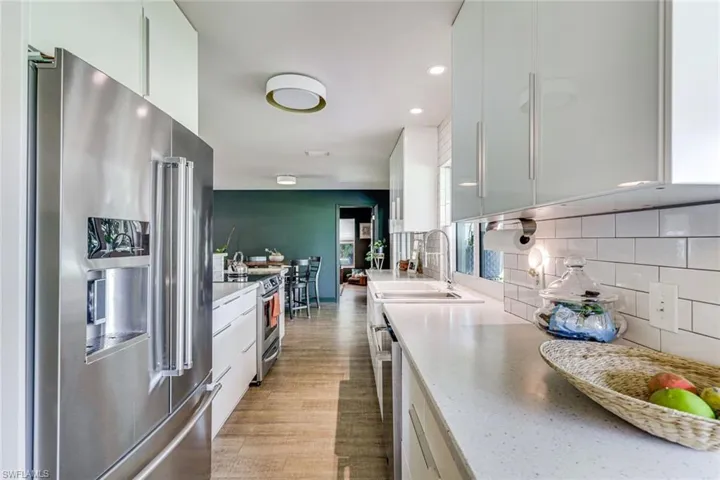 4333 Beechwood Lake Dr, Naples, Florida 34112