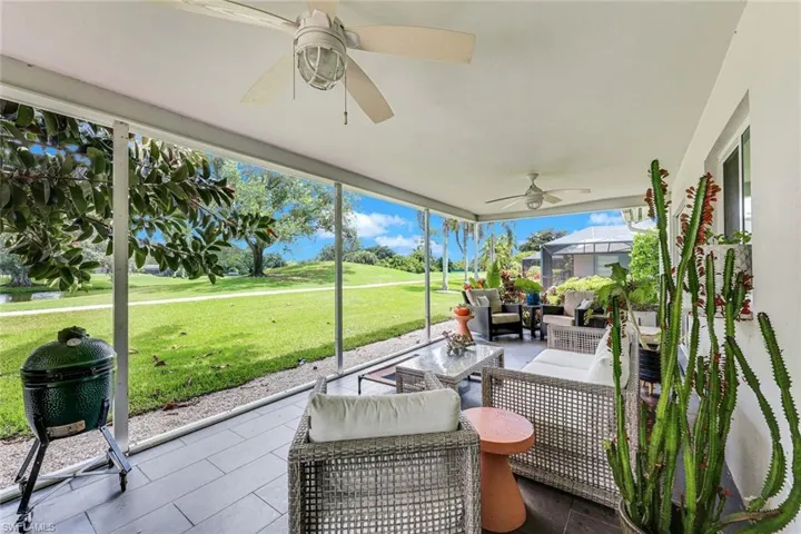 4333 Beechwood Lake Dr, Naples, Florida 34112
