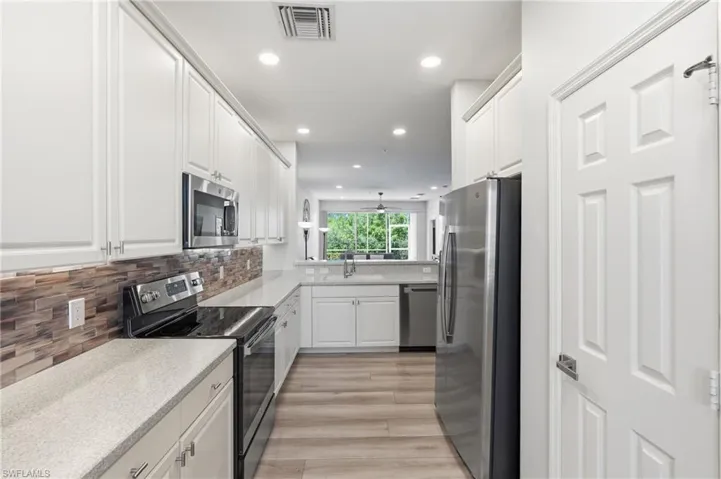 14531 Abaco Lakes Dr 102, Fort Myers, Florida 33908