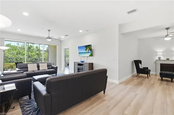 14531 Abaco Lakes Dr 102, Fort Myers, Florida 33908