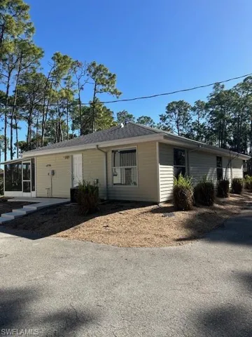 25168  Pinson  DR, Bonita Springs, FL 34135