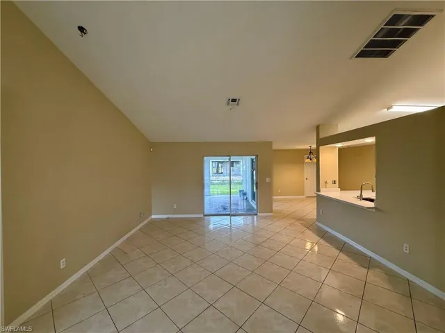 4401 27th St Sw, Lehigh Acres, Florida 33973