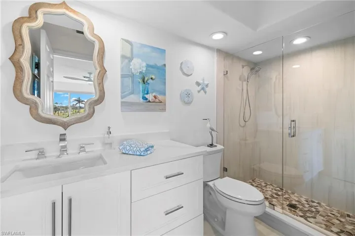 En-suite bathroom