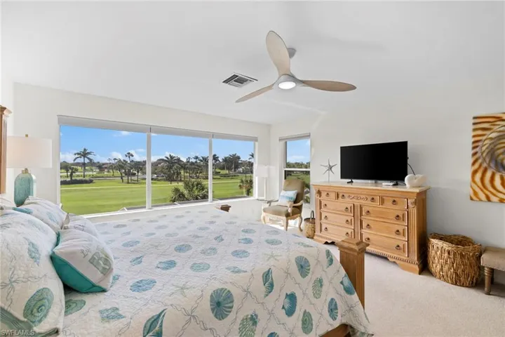 Guest room en-suite offering amazing views!