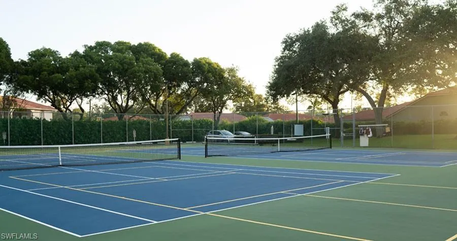 621  Squire  CIR, Naples, FL 34104
