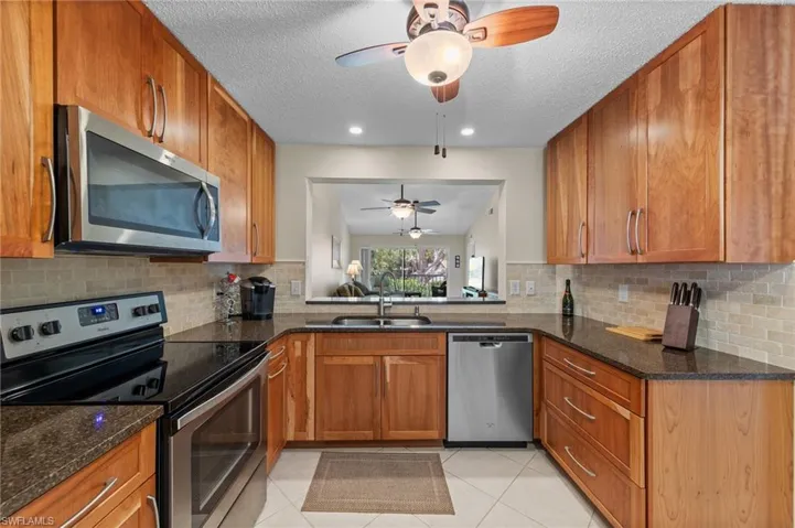 621  Squire  CIR, Naples, FL 34104