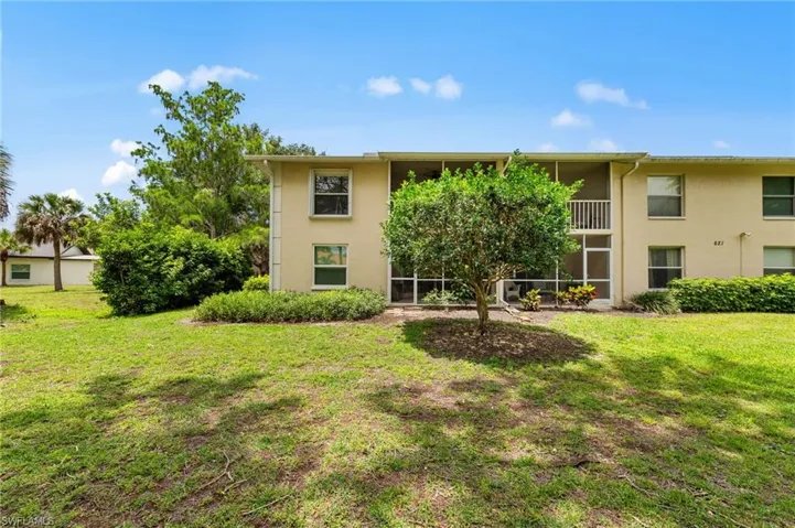 621  Squire  CIR, Naples, FL 34104