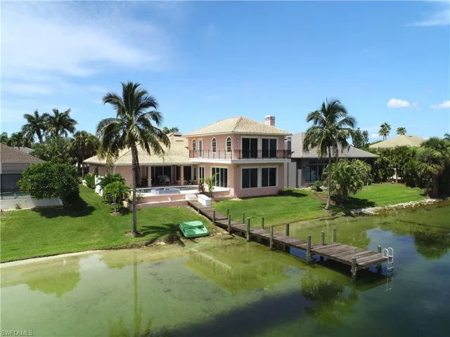 Rear yard lakeside