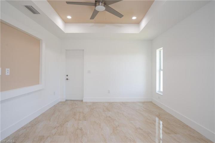 4008  9th SW ST, LEHIGH ACRES, FL 33976