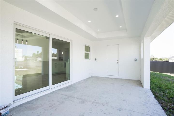 4008  9th SW ST, LEHIGH ACRES, FL 33976