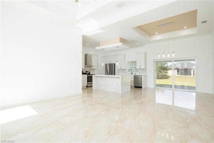 4008  9th SW ST, LEHIGH ACRES, FL 33976