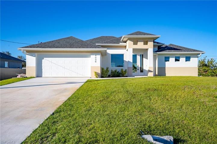 4008  9th SW ST, LEHIGH ACRES, FL 33976