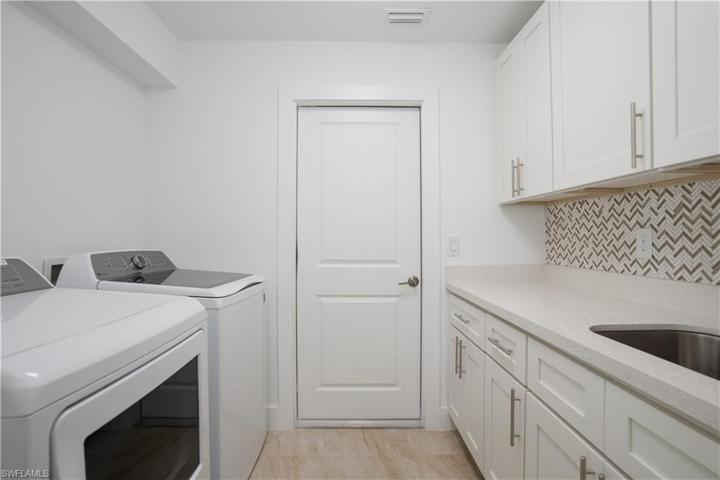 4008  9th SW ST, LEHIGH ACRES, FL 33976