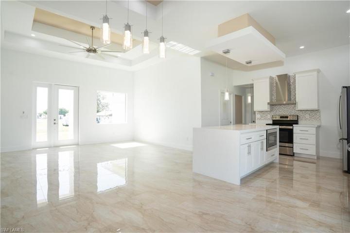 4008  9th SW ST, LEHIGH ACRES, FL 33976