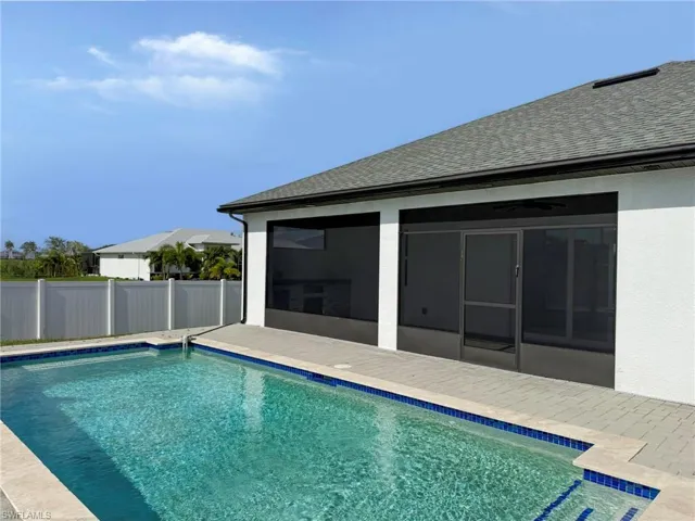 124 Sw 31st Pl, Cape Coral, Florida 33991