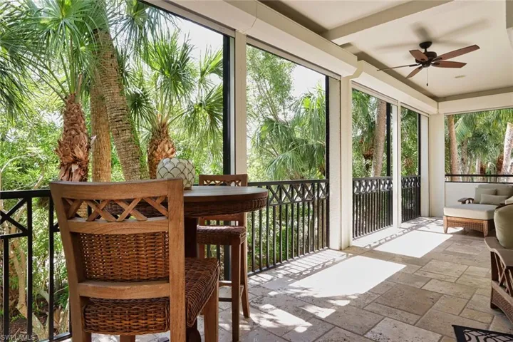 2868 Tiburon Blvd E 102, Naples, Florida 34109
