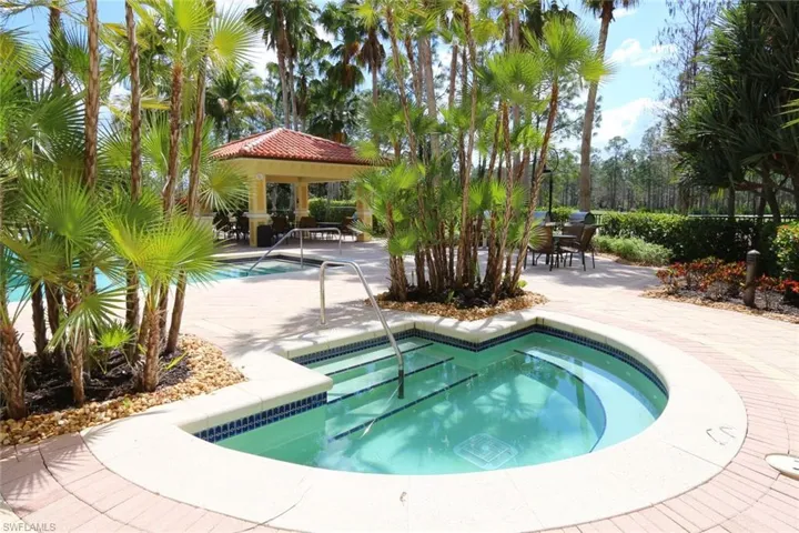 2868 Tiburon Blvd E 102, Naples, Florida 34109