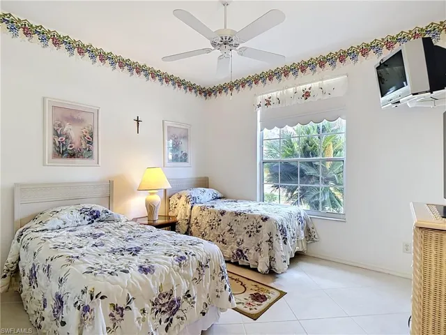 2571 Palo Duro Blvd, North Fort Myers, Florida 33917
