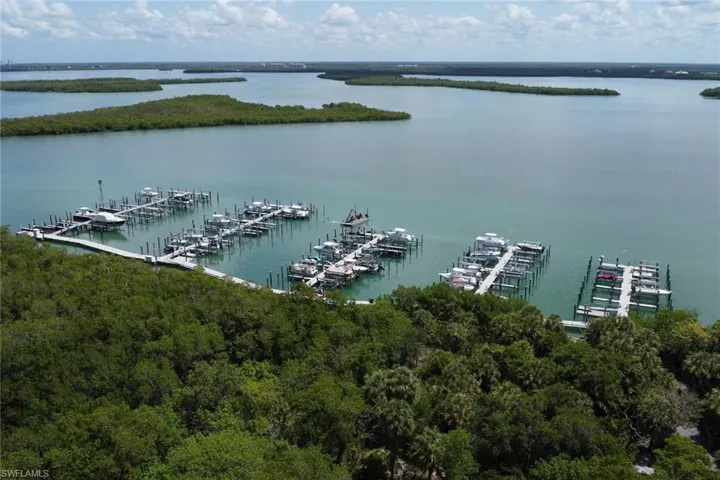 792 Whiskey Creek Dr, Marco Island, Florida 34145