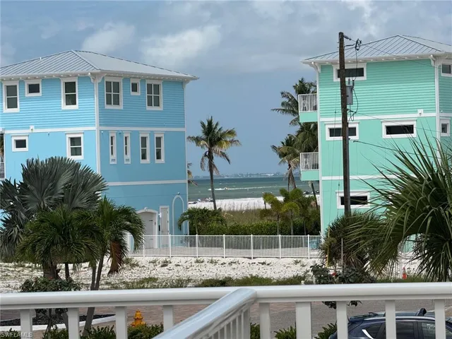 2550 Estero Blvd 12, Fort Myers Beach, Florida 33931