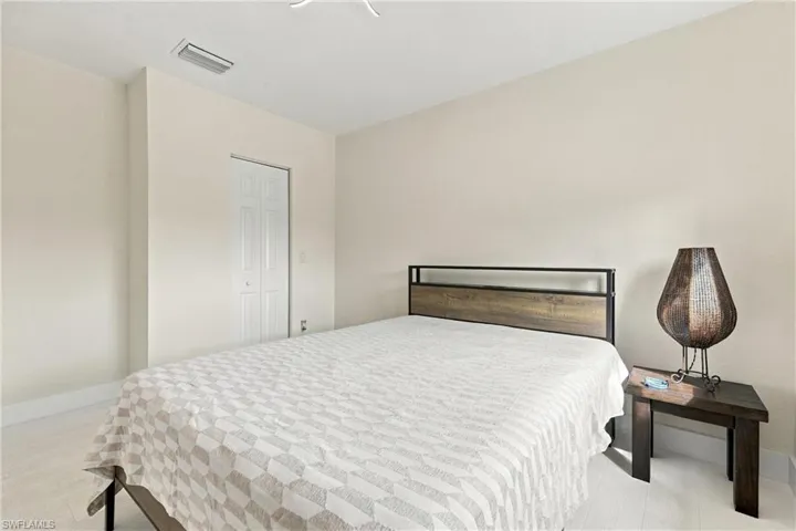 1740 Birdie Dr, Naples, Florida 34120