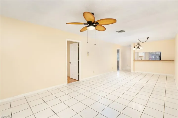 4608 SE 4th  PL, Cape Coral, FL 33904