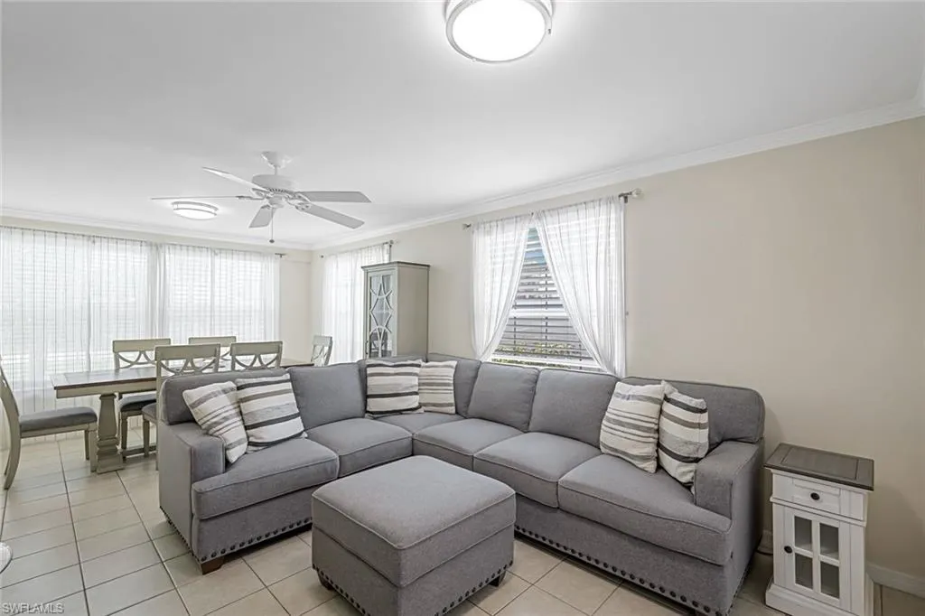 814 107th AVE, Naples, FL 34108,225014829