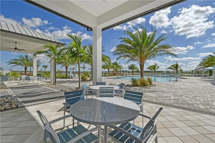 4671 Skysail Dr, Naples, Florida 34120