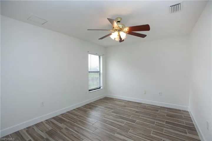 2110 Sw 38th Ter, Cape Coral, Florida 33914