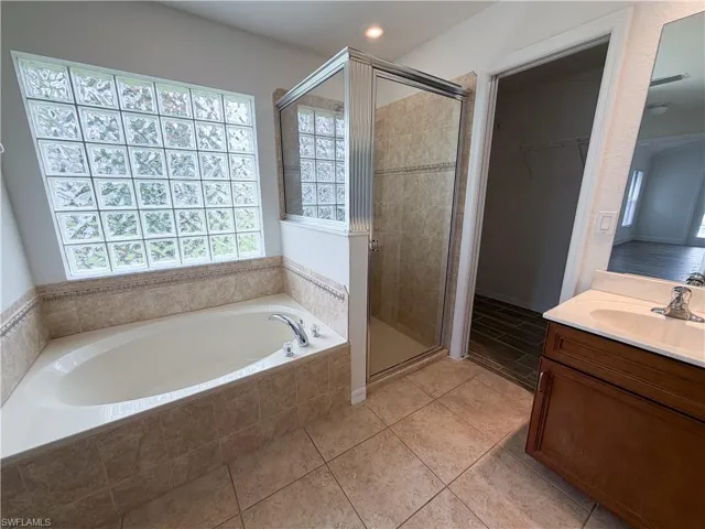 2110 Sw 38th Ter, Cape Coral, Florida 33914