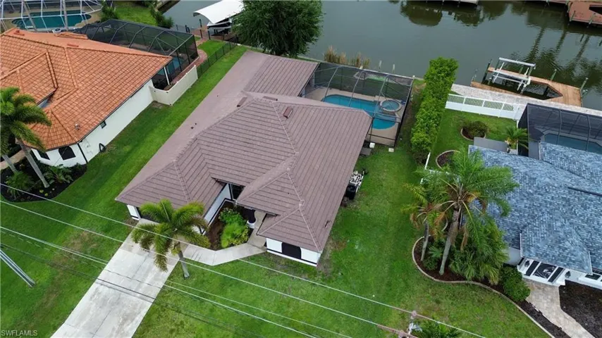 2110 Sw 38th Ter, Cape Coral, Florida 33914