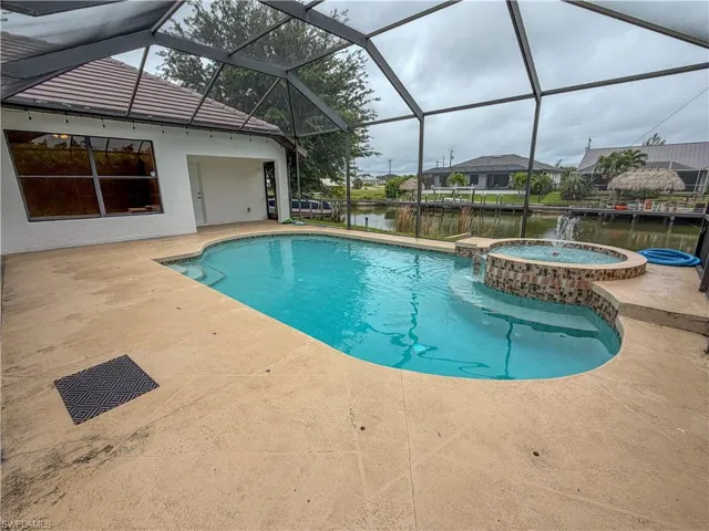 2110 Sw 38th Ter, Cape Coral, Florida 33914