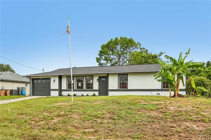 3709 10th St Sw, Lehigh Acres, Florida 33976