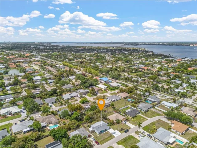 776  Entrada S DR, Fort Myers, FL 33919